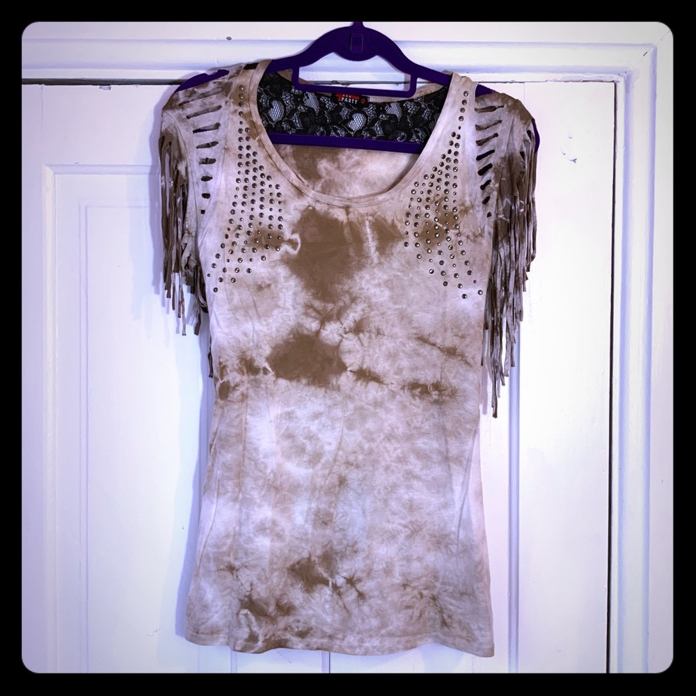 CUTE! Boho hippie fringe tie dye sleeve t-shirt
